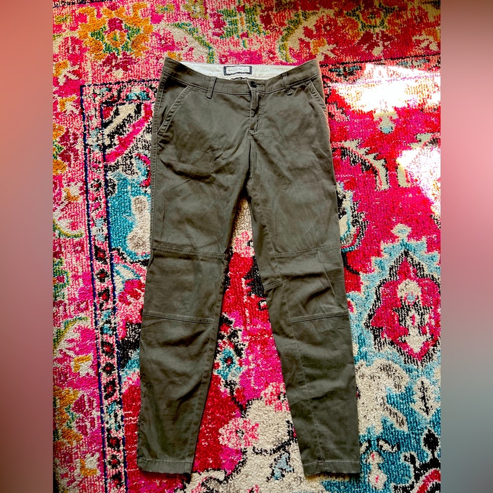 Abercrombie and Fitch Pants - Size 4